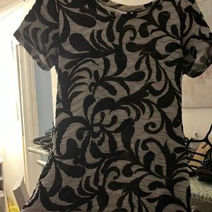 Black and white pattern stretch shirt